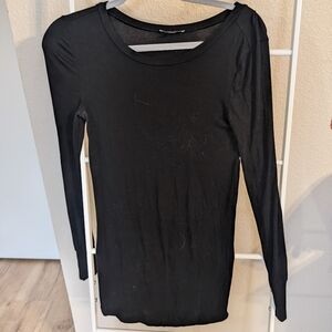 Universal Standard 3XS basic long sleeve tee